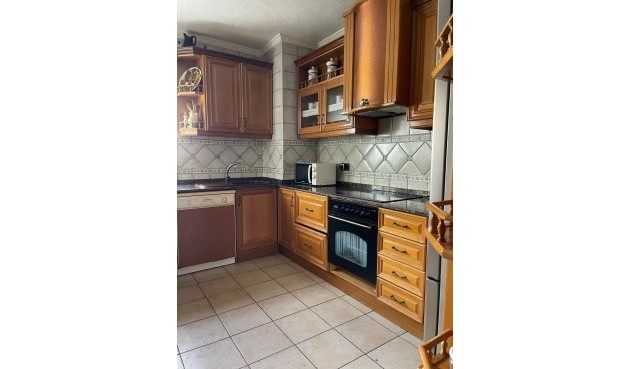 Resale - Apartment -
Torrevieja - Las Piscinas Naturales