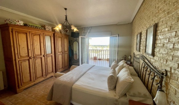 Resale - Villa -
Ciudad Quesada - Costa Blanca