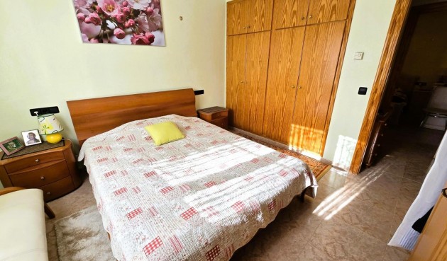 Resale - Villa -
Orihuela Costa - Playa Flamenca