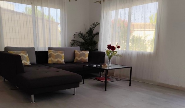 Resale - Villa -
Ciudad Quesada - Costa Blanca