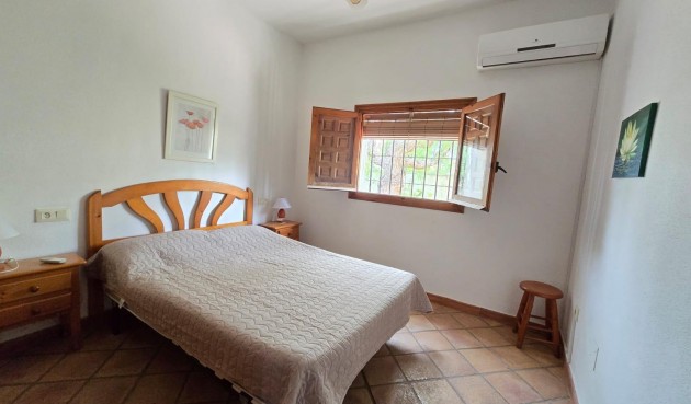 Resale - Villa -
Orihuela Costa - Cabo Roig