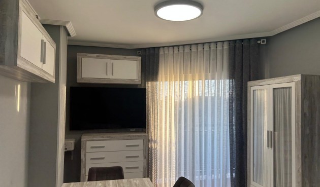 Återförsäljning - Apartment -
Torrevieja - Costa Blanca
