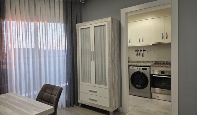 Återförsäljning - Apartment -
Torrevieja - Costa Blanca