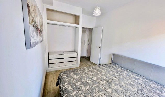 Återförsäljning - Apartment -
Torrevieja - Costa Blanca