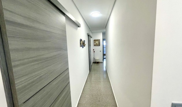 Resale - Apartment -
Orihuela Costa - Costa Blanca