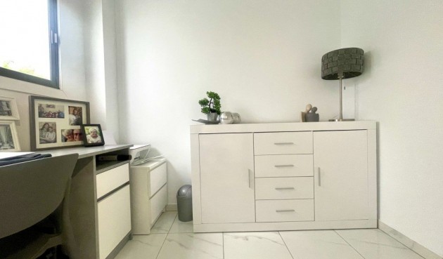 Resale - Apartment -
Orihuela Costa - Costa Blanca