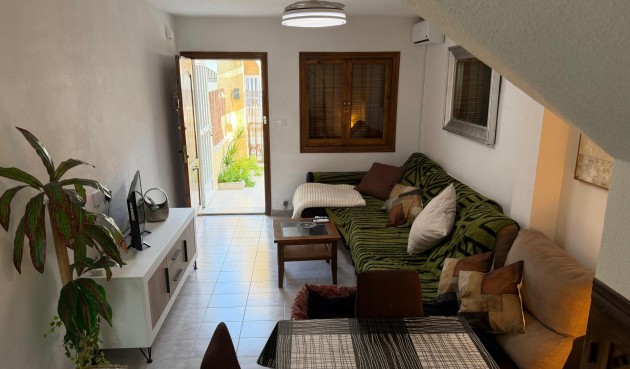 Resale - Duplex -
Lo Pagan - La Puntica