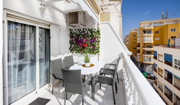 Resale - Apartment -
Torrevieja - Estacion De Autobuses