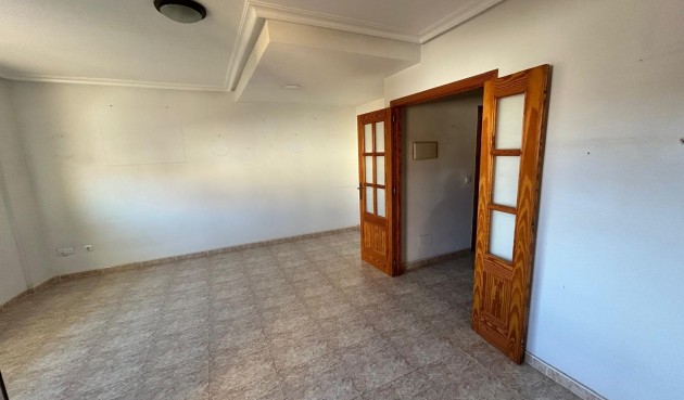 Reventa - Town House -
Los Alcazares - Los Alcázares