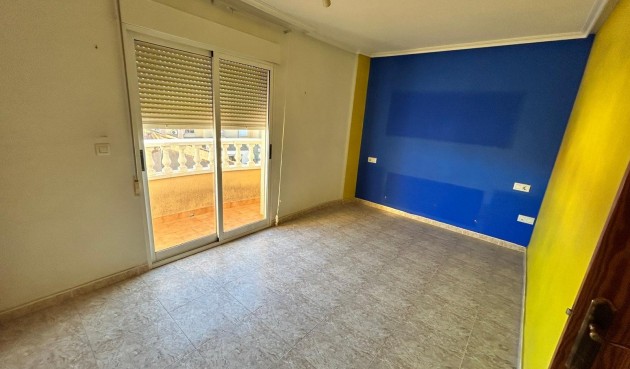 Reventa - Town House -
Los Alcazares - Los Alcázares