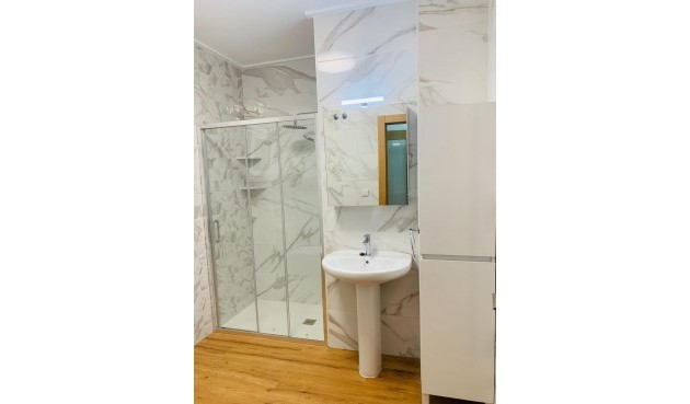 Resale - Apartment -
Torrevieja - Playa del Cura