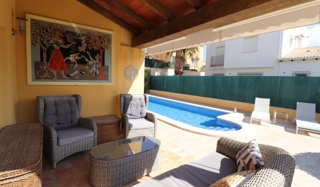 Brukt - Villa -
Fortuna - Inland