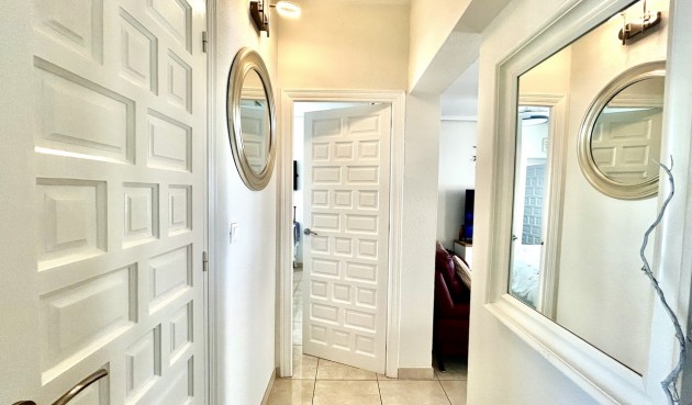 Resale - Villa -
Villamartin - Costa Blanca