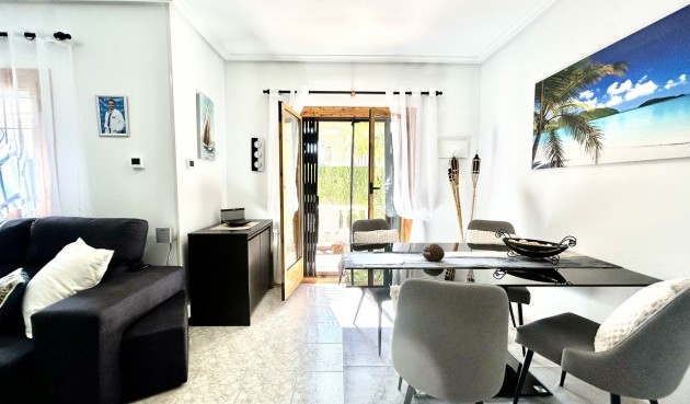Resale - Town House -
Playa Flamenca - Costa Blanca