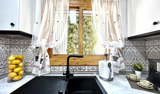 Resale - Town House -
Playa Flamenca - Costa Blanca