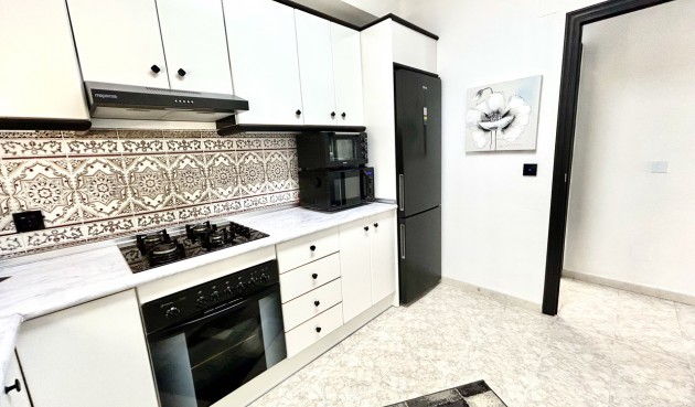 Resale - Town House -
Playa Flamenca - Costa Blanca