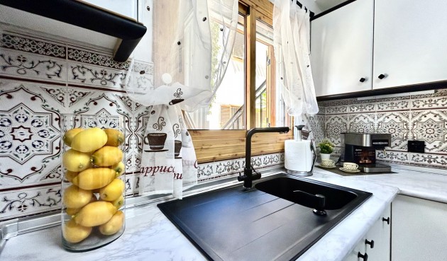 Resale - Town House -
Playa Flamenca - Costa Blanca