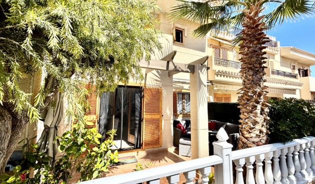 Resale - Town House -
Playa Flamenca - Costa Blanca