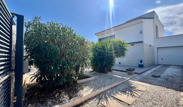 Brukt - Villa -
Santiago de la Ribera - Costa Calida