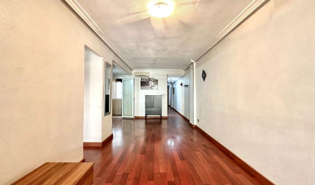 Brukt - Apartment -
Torrevieja - Acequion