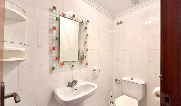 Brukt - Apartment -
Torrevieja - Acequion