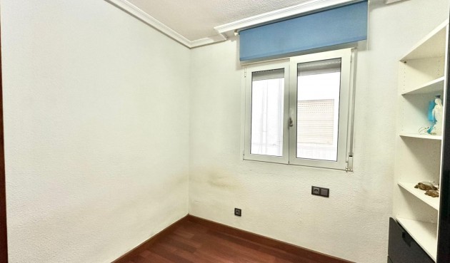 Brukt - Apartment -
Torrevieja - Acequion