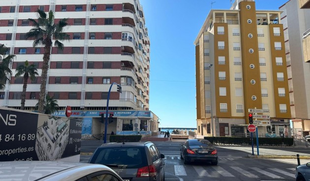 Brukt - Apartment -
Torrevieja - Acequion