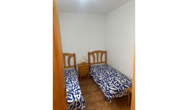 Resale - Apartment -
Torrevieja - Centro