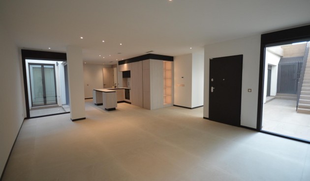 Återförsäljning - Villa -
Algorfa - Comunidad Valenciana