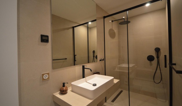 Återförsäljning - Villa -
Algorfa - Comunidad Valenciana