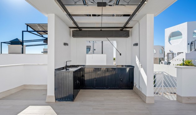 Brukt - Villa -
San Miguel de Salinas - Inland