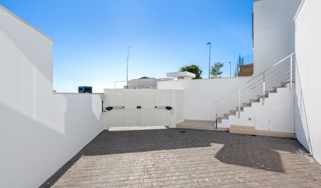 Brukt - Villa -
San Miguel de Salinas - Inland