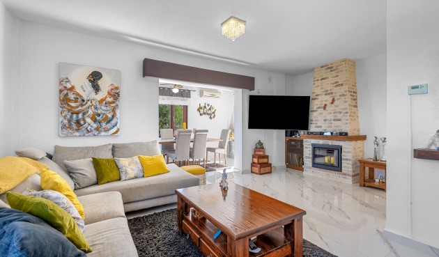 Brukt - Villa -
Almoradí - Inland