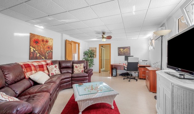 Brukt - Villa -
Almoradí - Inland