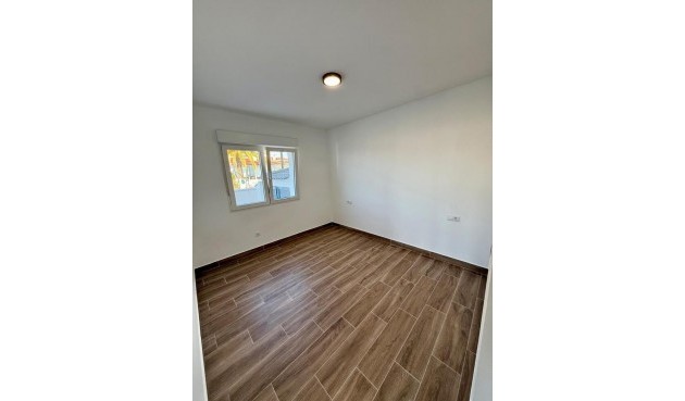 Resale - Semi Detached -
Rojales, CIudad Quesada