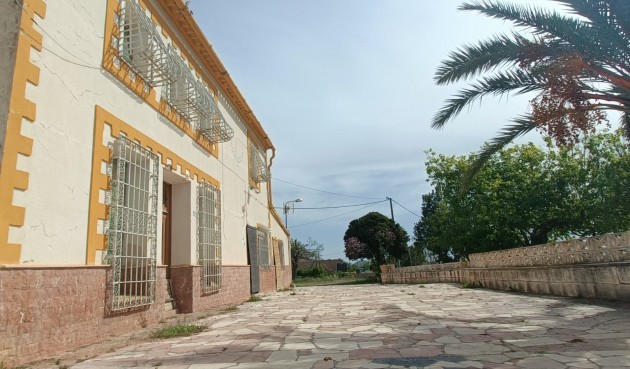 Brukt - Villa -
La Romana - Inland