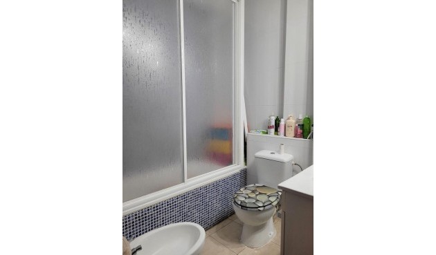 Brukt - Apartment -
Orihuela Costa - La Regia