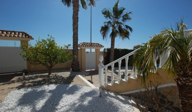 Brukt - Villa -
Ciudad Quesada - Costa Blanca