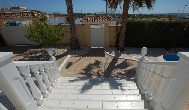 Brukt - Villa -
Ciudad Quesada - Costa Blanca