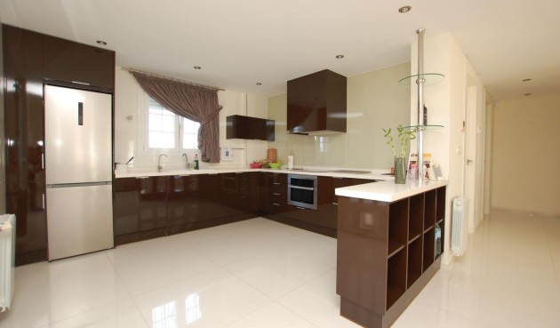 Brukt - Villa -
Ciudad Quesada - Costa Blanca