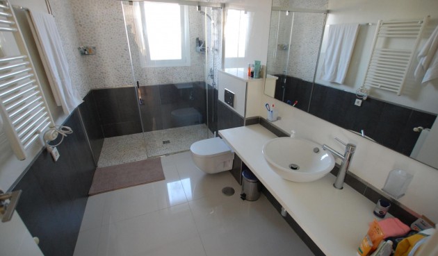 Brukt - Villa -
Ciudad Quesada - Costa Blanca