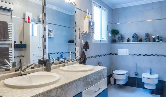 Återförsäljning - Villa -
Torrevieja - Costa Blanca