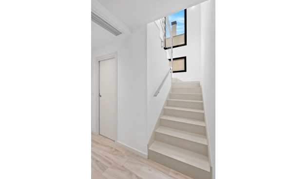 Brukt - Villa -
Orihuela Costa - Cabo Roig