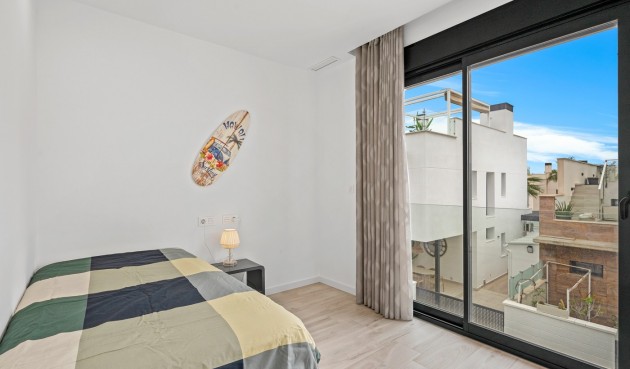 Brukt - Villa -
Orihuela Costa - Cabo Roig