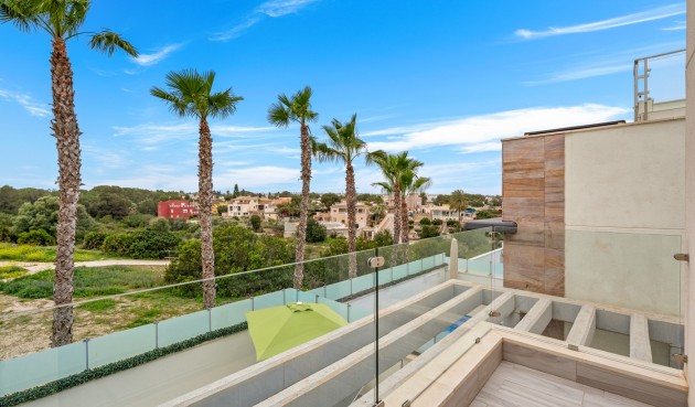 Brukt - Villa -
Orihuela Costa - Cabo Roig