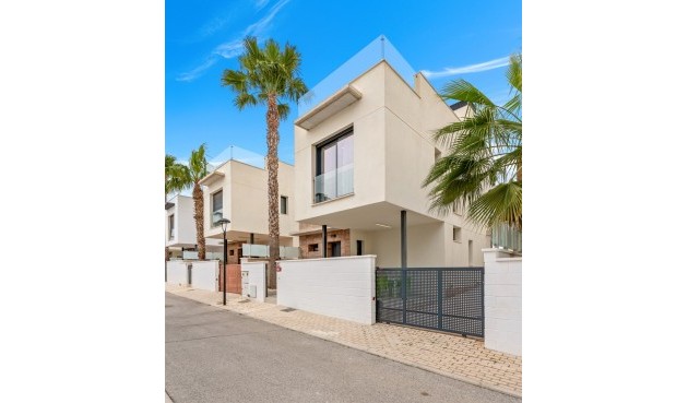 Brukt - Villa -
Orihuela Costa - Cabo Roig