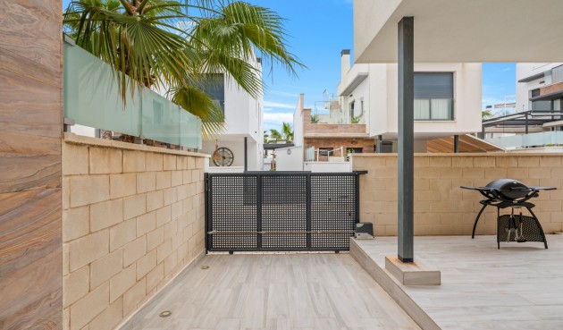 Brukt - Villa -
Orihuela Costa - Cabo Roig