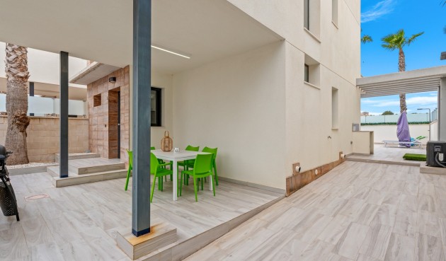 Brukt - Villa -
Orihuela Costa - Cabo Roig