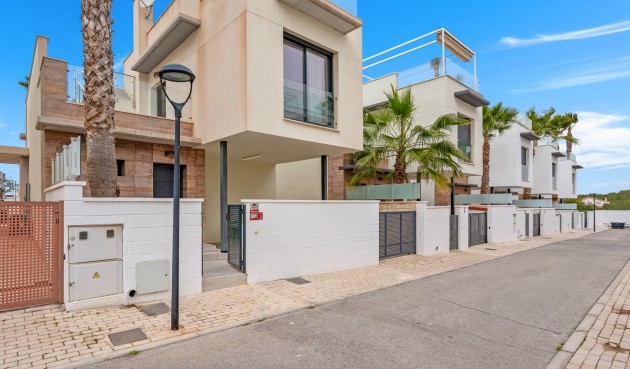 Brukt - Villa -
Orihuela Costa - Cabo Roig