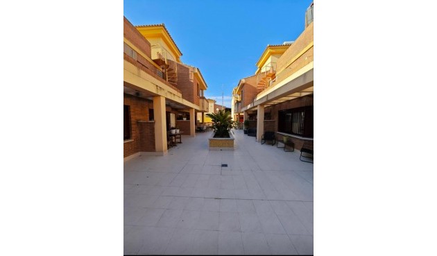 Brukt - Tosidig -
Benferri - Comunidad Valenciana